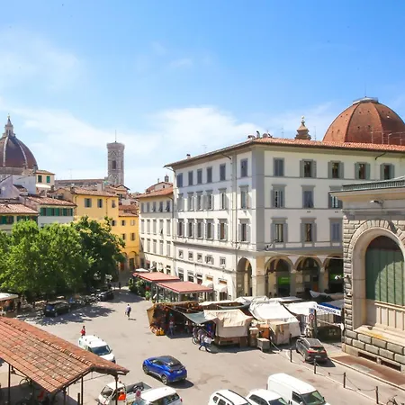 Apartment - Sant'orsola With View On The Market